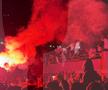 Petrecere și foc de artificii în Piața Constituției. FCSB, campioană Superligă 2024-2025. Foto: Sergiu Alexandru (GSP.RO)