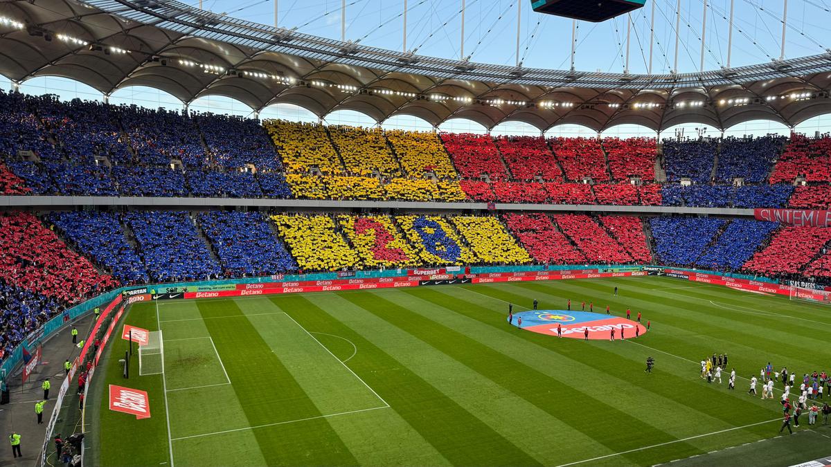 Galeria celor de la FCSB, scandare îndreptată către Mirel Rădoi! Momentul, surprins de reporterii GSP