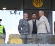 Teia Sponte, Mihai Mincu, Gigi Becali. FCSB, campioană Superligă 2024-2025. Foto: Ionuț Iordache (GSP.RO)