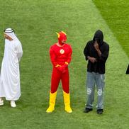 Jucătorii FCSB au venit deghizați în personaje din desenele animate, imagini de pe gazon