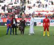 Jucătorii FCSB au venit deghizați în personaje din desenele animate, imagini de pe gazon