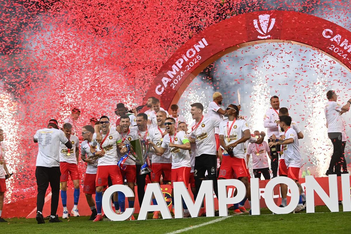 Cele mai tari imagini de la petrecerea de titlu a FCSB-ului