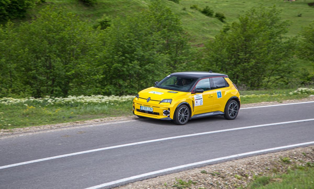 Lynk&Co 02, cea mai bună mașină electrică din România în 2025