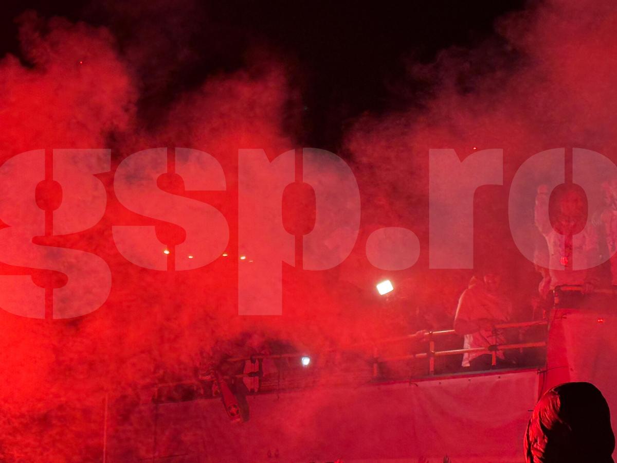Basarab Panduru, șocat după party-ul de titlu al FCSB-ului: „Incredibil! Cum să nu dea nimeni 5 milioane pe el?”