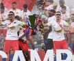 Adrian Șut, Dariu Olaru. FCSB, campioană Superligă 2024-2025. Foto: Eduard Vînătoru / Ionuț Iordache (GSP.RO)