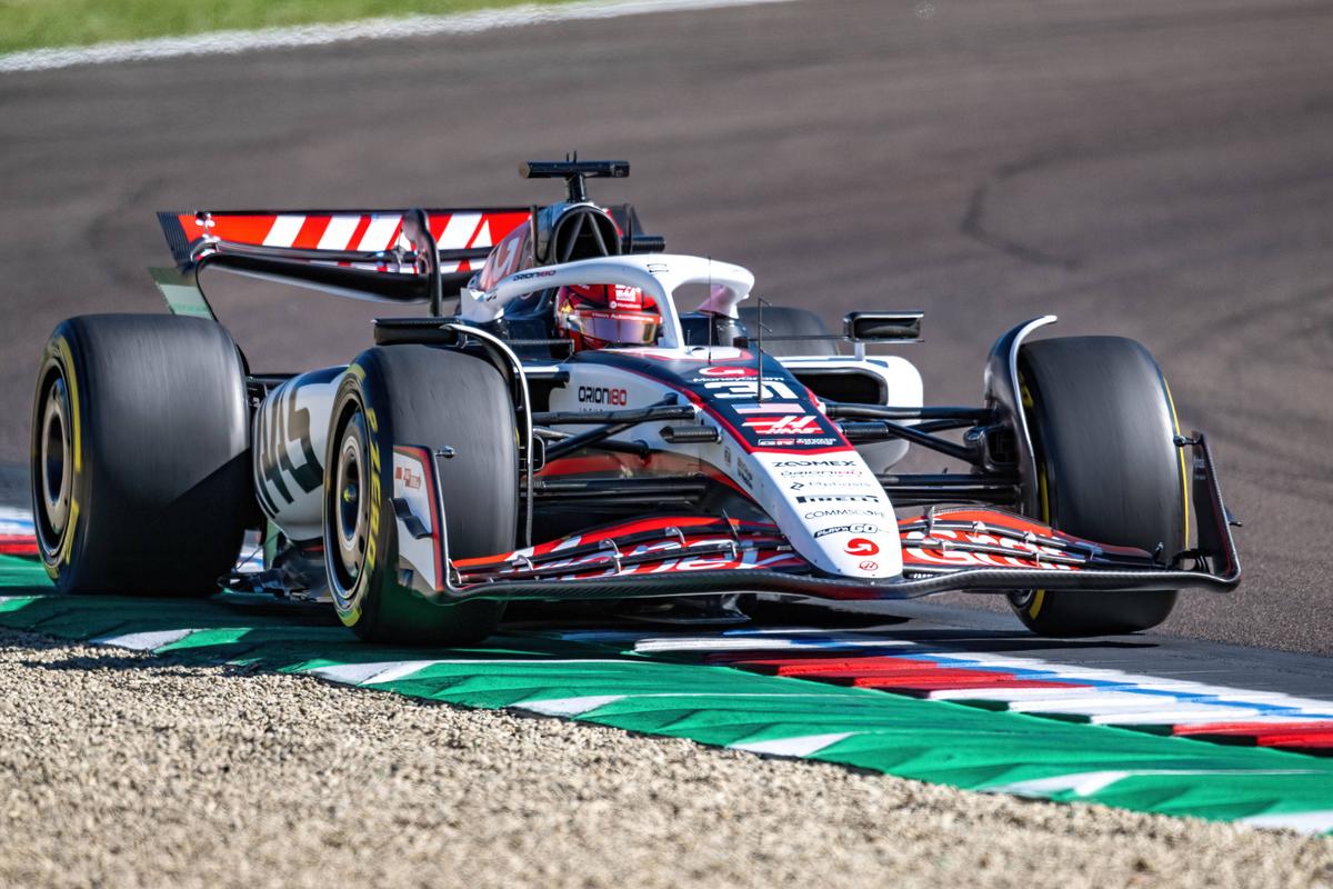Lewis Hamilton, declarații curioase, după umilința din calificările de la Imola: „Am făcut progrese”