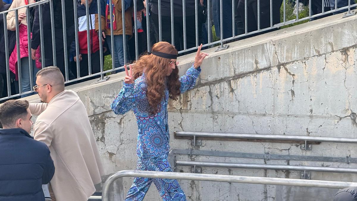 Reacție dinspre FRF, după ce roș-albaștrii s-au costumat pentru petrecerea de titlu: „Descătușare nervoasă”