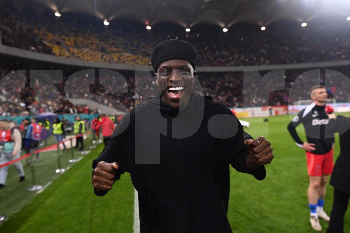 Cele mai tari imagini de la petrecerea de titlu a FCSB-ului
