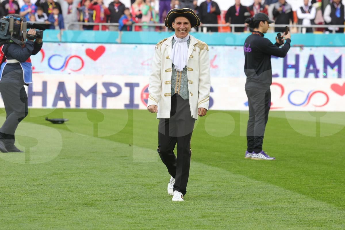 Rusescu n-a înțeles deghizarea unui campion de la FCSB: „Cred că a lipsit de la ședință”
