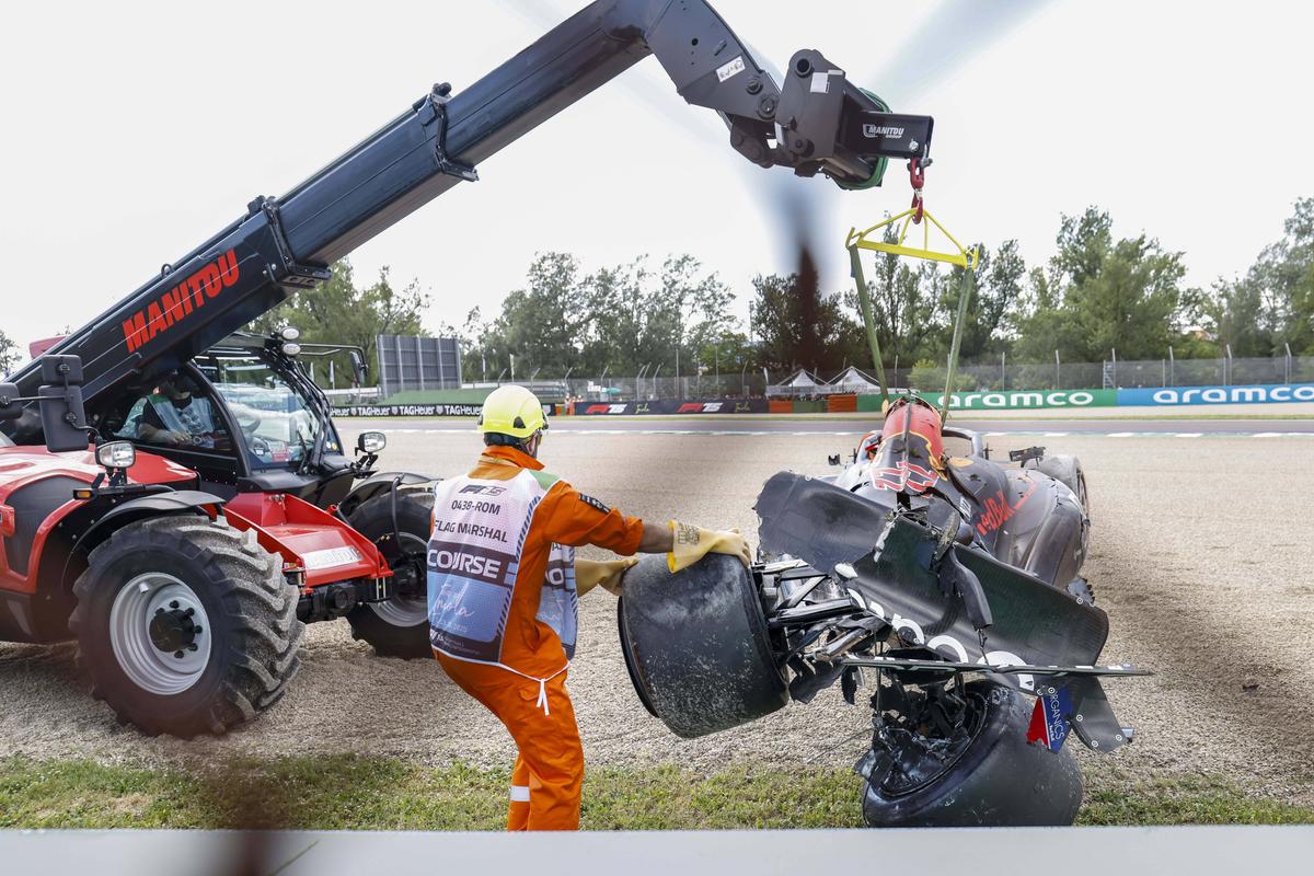 Yuki Tsunoda, accident violent în calificările de la Imola