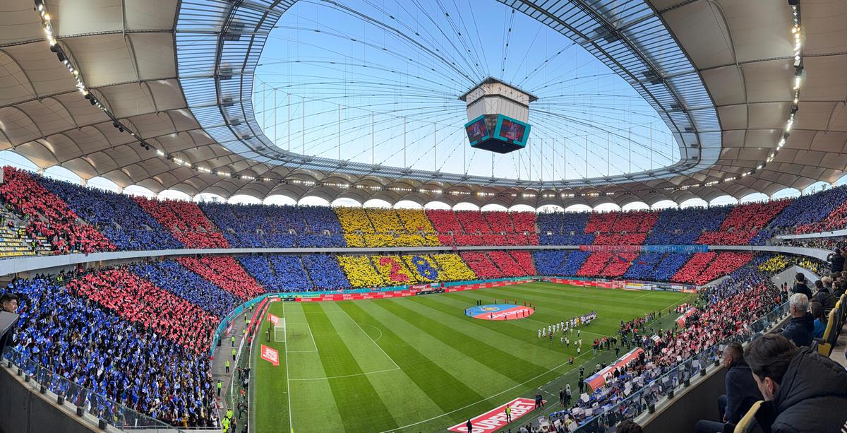 Galeria celor de la FCSB, scandare îndreptată către Mirel Rădoi! Momentul, surprins de reporterii GSP