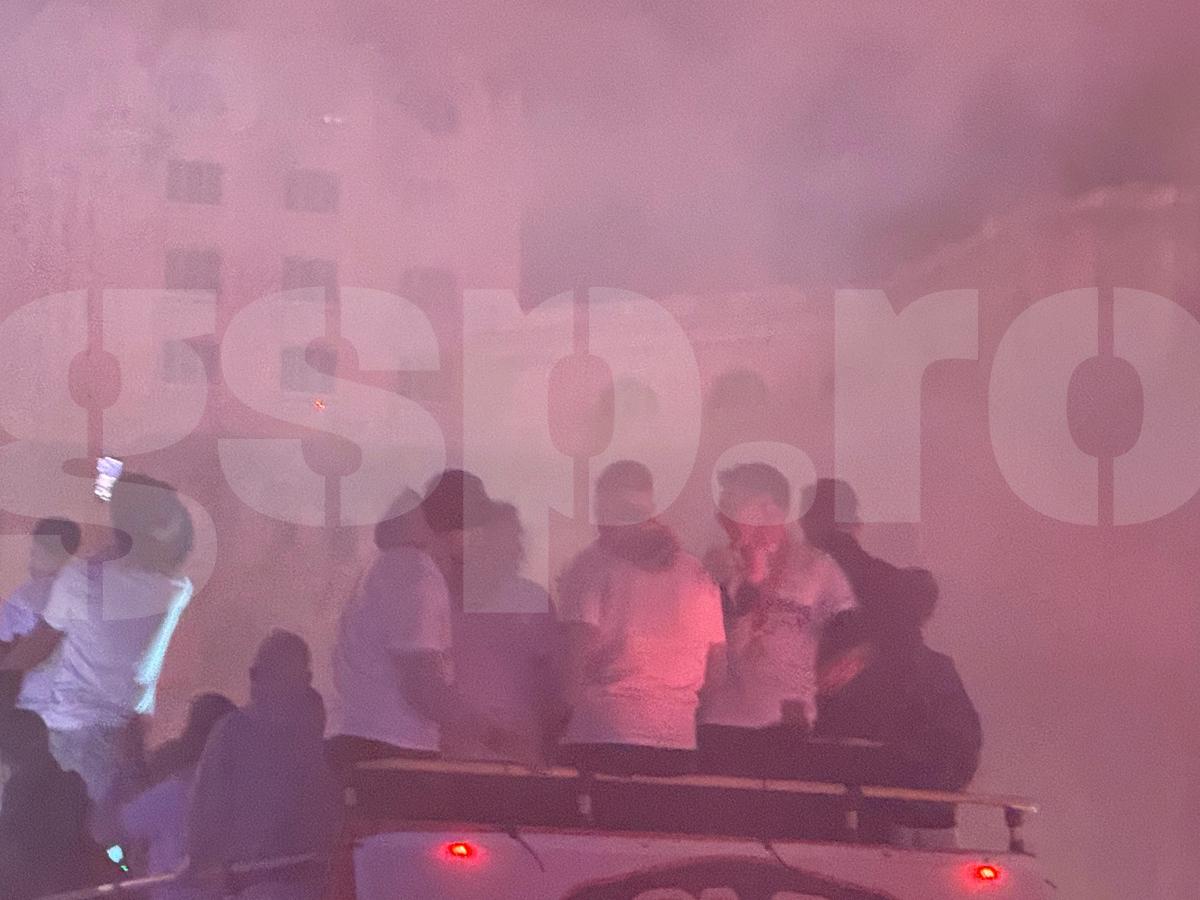 Basarab Panduru, șocat după party-ul de titlu al FCSB-ului: „Incredibil! Cum să nu dea nimeni 5 milioane pe el?”
