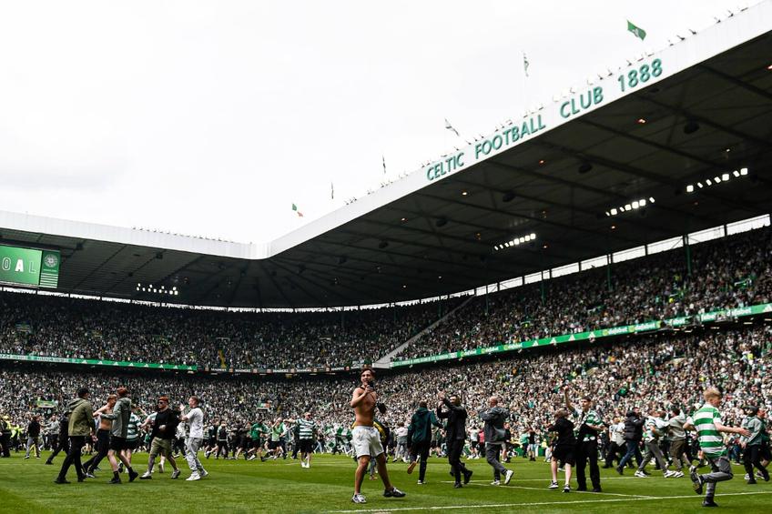 Hearts contestă că fanii au intrat pe teren înainte de fluierul de final al partidei / foto: Imago Images