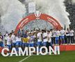 Universitatea Craiova, imagini cu trofeul
