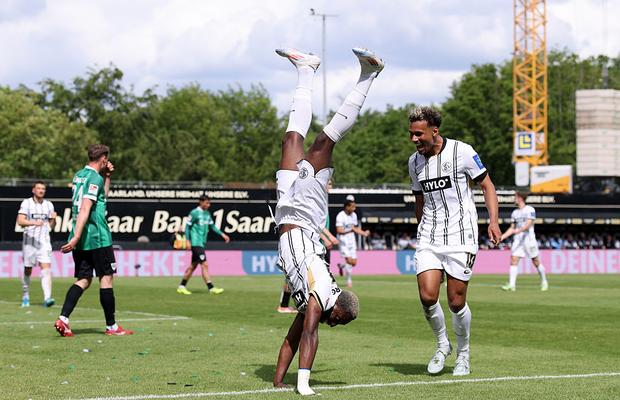 Clubul dintr-un oraș cu 13.000 de locuitori a promovat pentru prima dată în Bundesliga!
