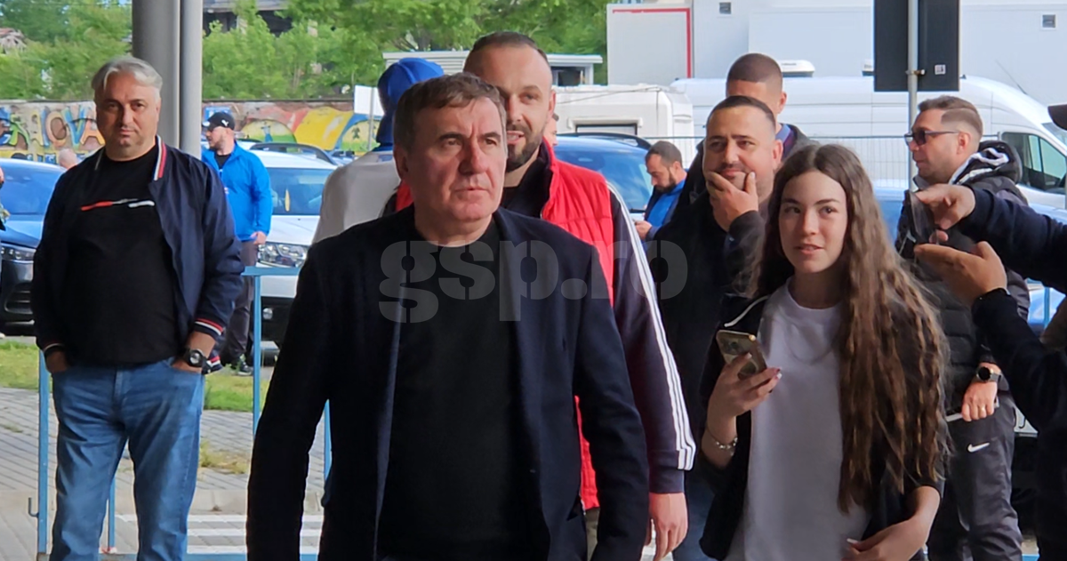 Cine e personajul misterios de lângă Gică Hagi și Gino Iorgulescu » Fost conducător în Divizia A, acum de nerecunoscut