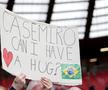 Casemiro, aplaudat la scenă deschisă după ultimul meci acasă pentru Manchester United: „Voi, suporterii, sunteți cel mai bun lucru!”