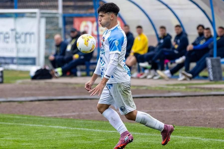 Primii doi jucători care vin la FCSB în vară » Rezolvă o mare problemă