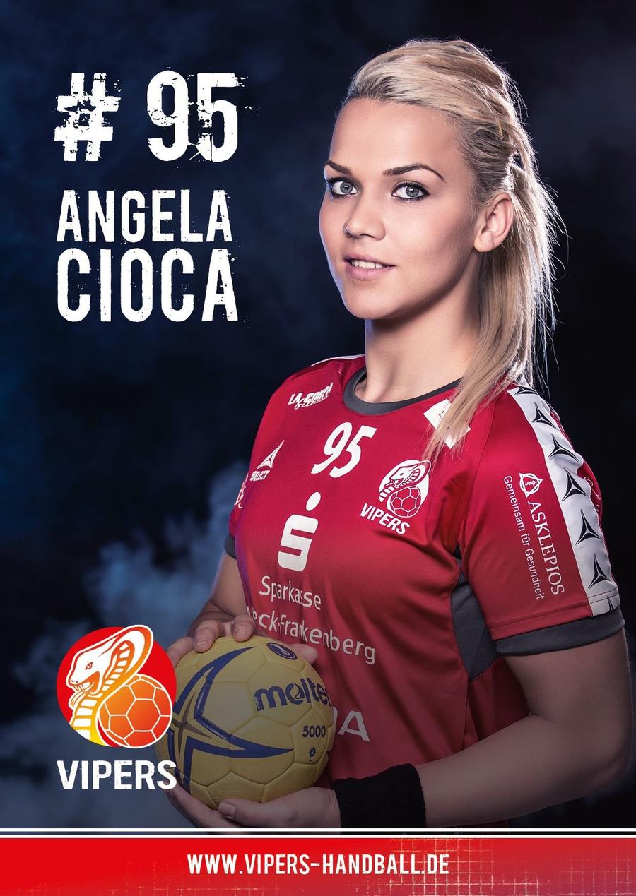Angela în tricoul ”viperelor” din Bad Wildungen Povestea Angelei Cioca, sportiva care va debuta în handbalul românesc la 25 de ani