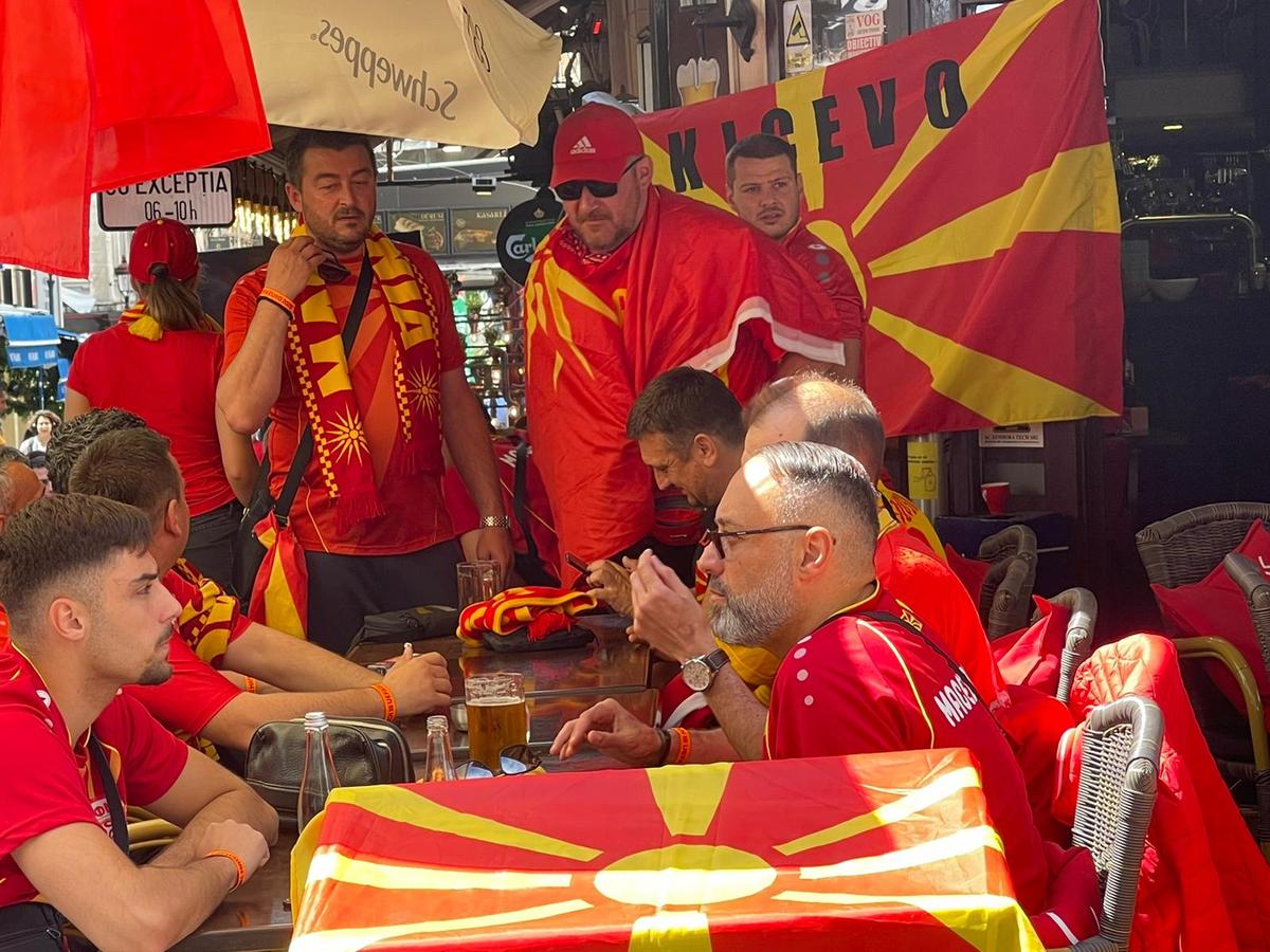 Nord-macedonenii, spectacol înainte de meciul cu Ucraina: „Batem cu 3-0 și aprindem tot Bucureștiul diseară!”