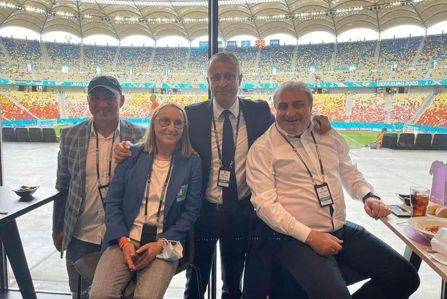 De la stânga la dreapta: Jean Vlădoiu, Gabriela Szabo, Gabriel Bodescu și Mihai Stoichiță Hagi și Popescu au refuzat invitația FRF, după umilința de la primul meci: „Data viitoare mergem pe locuri plătite de noi” + Și Dorinel a spus NU! Cine a răspuns prezent