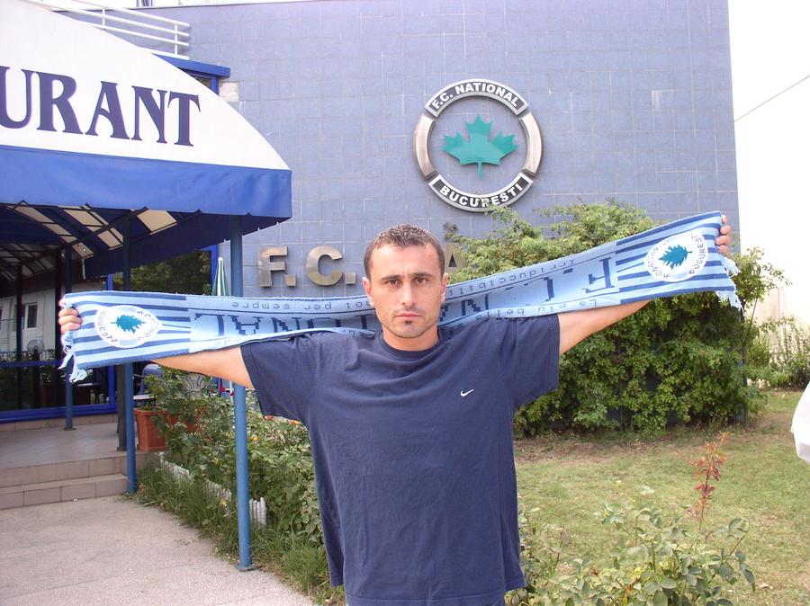 Cristi Munteanu, prezentat la FC Național Interviu-eveniment cu Cristi Munteanu: „Am fost șocat cum țipa Iordănescu la Hagi și Popescu. Hagi stătea cu capul în jos, Popescu mai încerca să explice”