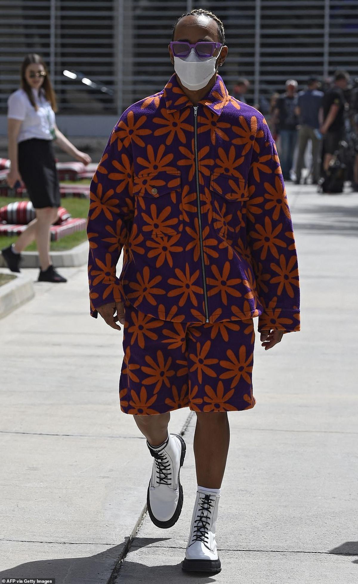 Lewis Hamilton, o nouă apariție inedită » Cum a apărut la Marele Premiu din Canada și o colecție cu cele mai inedite look-uri ale sale