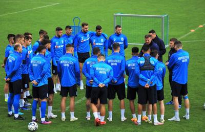 CS Universitatea Craiova a început ofensiva pe piața transferurilor » Oltenii insistă pentru un mijlocaș din Liga 1!