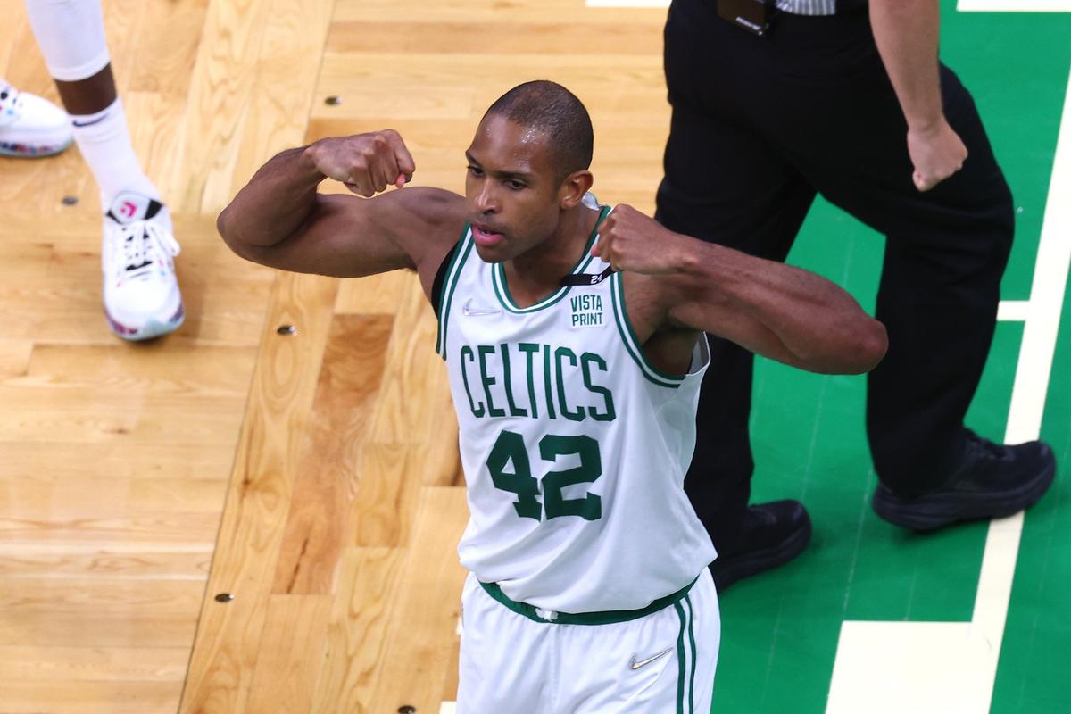 Dinastia Warriors! Golden State e din nou campioană NBA » Ridică trofeul chiar pe terenul lui Boston Celtics! Curry, MVP-ul finalei