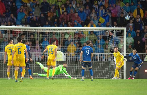 „Nu căutăm alibiuri, dar ne bucurăm” » Ce probleme au acuzat „tricolorii” după meciul din Kosovo