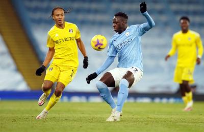 Manchester City se desparte de jucătorul acuzat de viol și suspendat de club încă din 2021