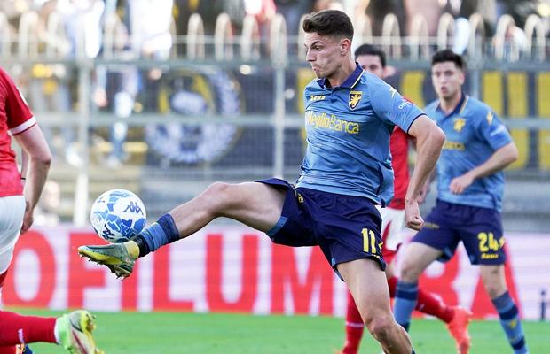 Lazio insistă pentru fotbalistul român: „Sarri îl place mult, vede în el un «joker»”