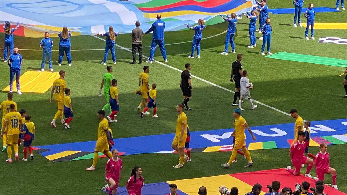 România, lăudată în direct la BBC de un fost internațional: „Au avut totul!” + și „rivalii” de la Sky Sports au aplaudat performanța: „Magistral!”