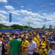 Suporterii României au ajuns la stadion înainte de meciul cu Ucraina / Foto: Andrei Crăițoiu (GSP)