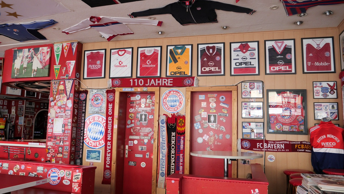 Muzeu, cult, pub, altar, piese de artă » GSP.RO vă invită în tărâmul fermecat al lui Bayern Munchen