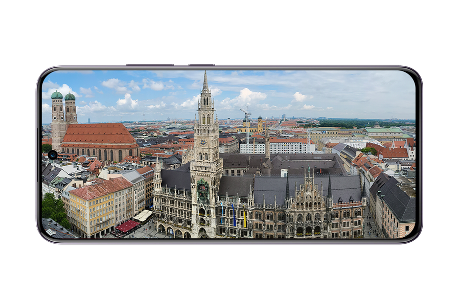 Marienplatz, văzută din turnul bisericii Peterskirche Ești la München azi? 5 locuri în care să faci fotografii de colecție