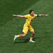 Golul lui Nicolae Stanciu în România - Ucraina, FOTO:  Guliver/GettyImages