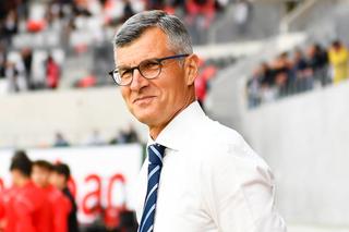 Ioan Ovidiu Sabău a fost prezentat de Farul. Salariu de top în Superliga