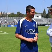 Cristi Chivu și actorul Clive Owen, în cantonamentul lui Inter din Los Angeles / Foto: inter.it