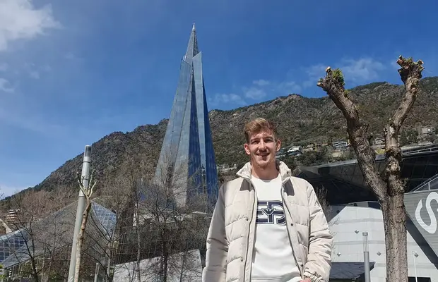 Românul din Andorra a vorbit cu GSP: de ce ratează dubla cu FCSB, ponturi despre Inter Club d'Escaldes și de ce este interesat să termine Facultatea!