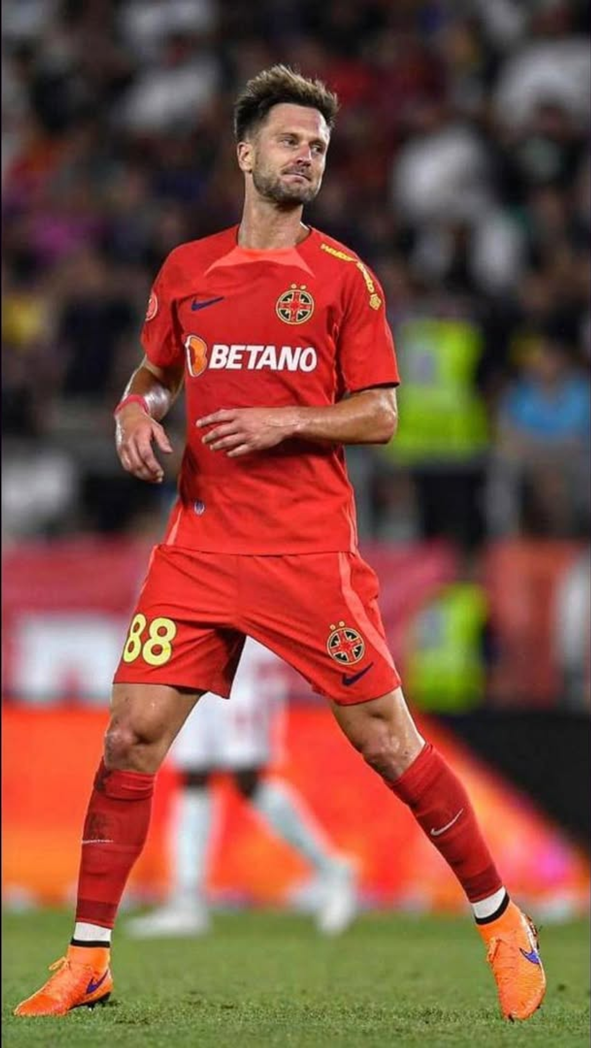 Nunta secretă: omul-cheie al rivalei FCSB-ului s-a căsătorit » Ngezana, printre primii care au reacționat