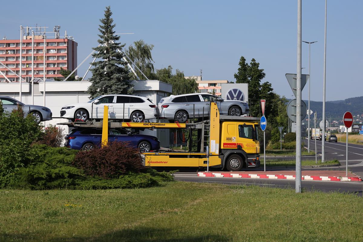 GSP a ajuns în „epicentrul” industriei puse la pământ de Donald Trump în Slovacia