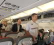 Costel Gâlcă, „secondat” de Pederzoli în avionul spre Slovenia
