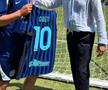 Cristi Chivu și actorul Clive Owen, în cantonamentul lui Inter din Los Angeles / Foto: inter.it