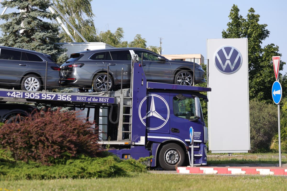 GSP a ajuns în „epicentrul” industriei puse la pământ de Donald Trump în Slovacia
