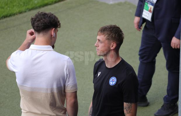 Chemat la raport! Marea țeapă a lui Șucu, printre „tricolorii” U21, înainte de România - Slovacia: scena surprinsă în stadion