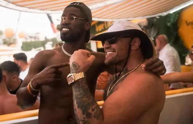 Imagini șocante de la fiesta din Ibiza » Conor McGregor l-a bătut în club: uluitor ce a urmat
