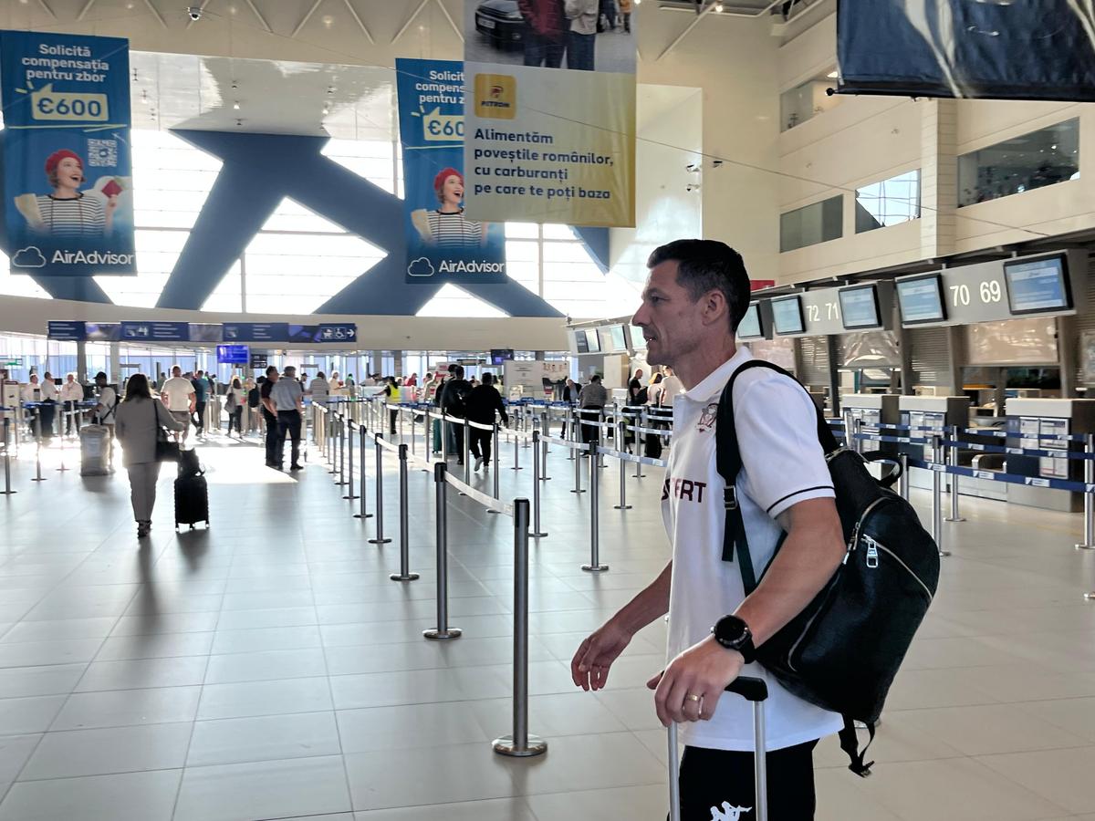 Costel Gâlcă, declarații la plecarea în stagiul din Slovenia: „Faptul că el a venit la noi e un lucru bun. Suntem cu zâmbetul pe buze”