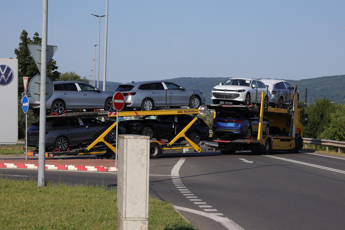 GSP a ajuns în „epicentrul” industriei puse la pământ de Donald Trump în Slovacia