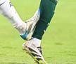 „Gafă scandaloasă!” » Faza peste care s-a trecut prea repede în Argentina - Algeria: Lionel Messi, fault de ROȘU?!